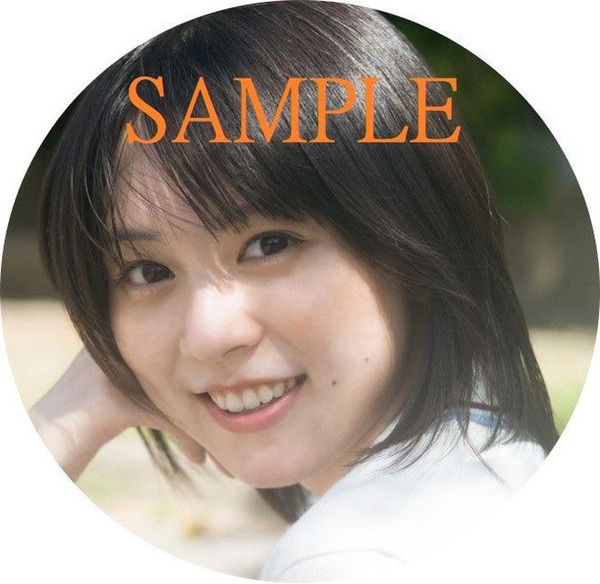 大人気声優・中島由貴写真集のタイトルが「スケッチブック」に 大人気声優・中島由貴写真集のタイトルが「スケッチブック」に